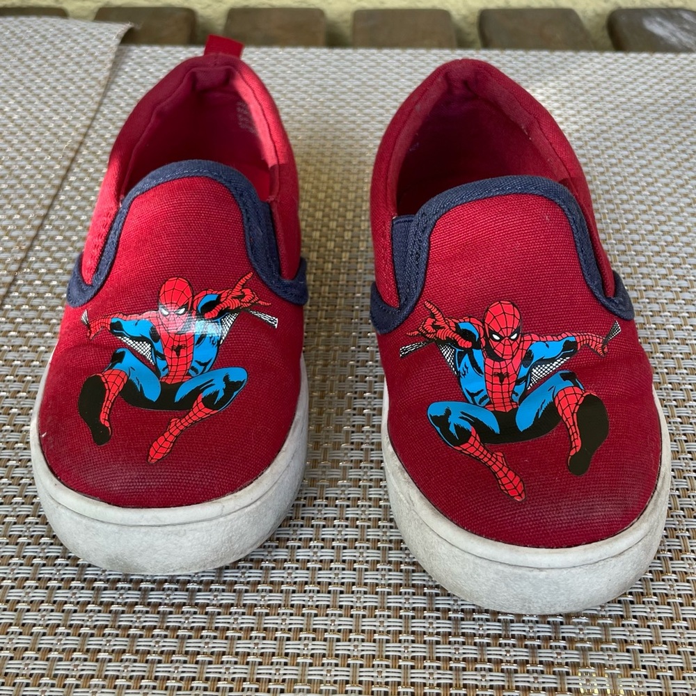 BabyGAP Marvel Spider-Man Slip Shoes